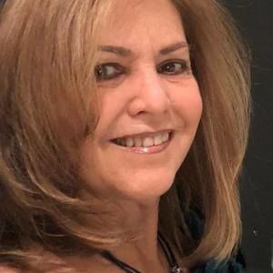 Meet your Posher, Ana